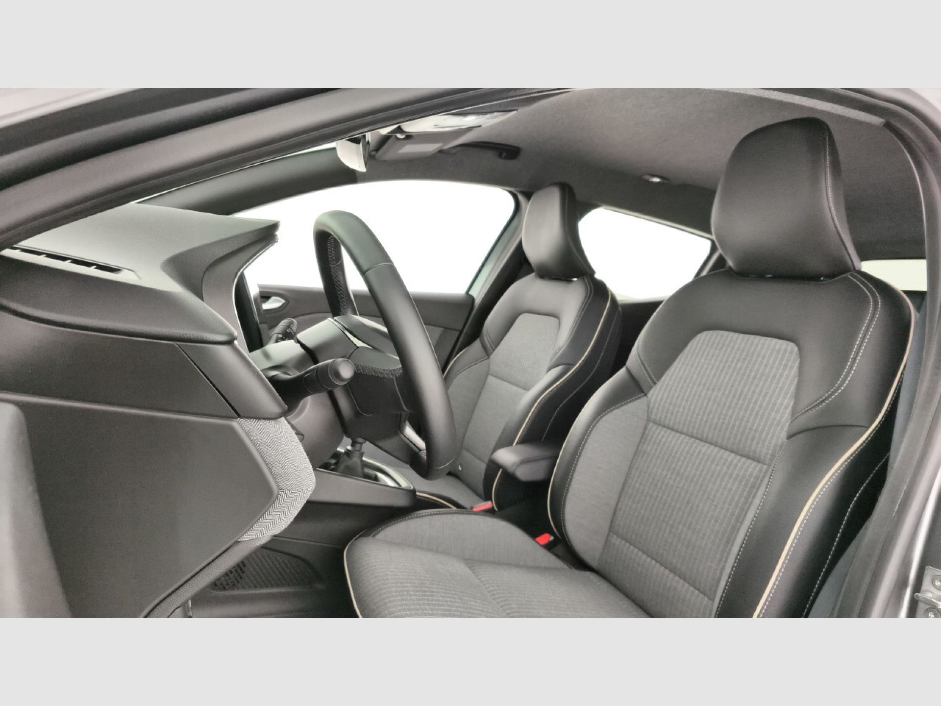 Renault Clio - 11