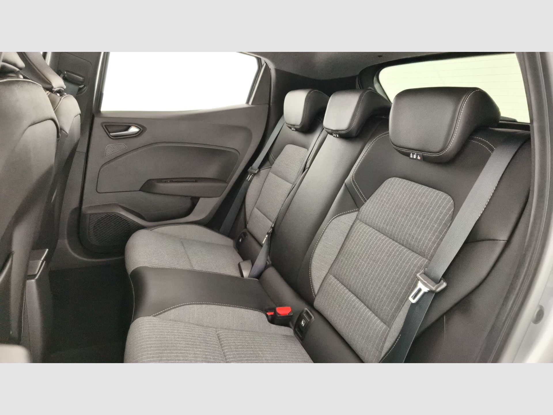 Renault Clio - 12