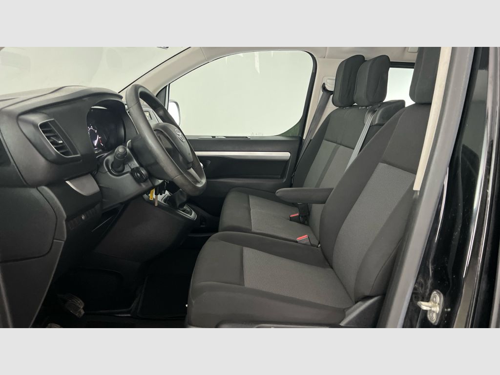 TOYOTA Proace - 12