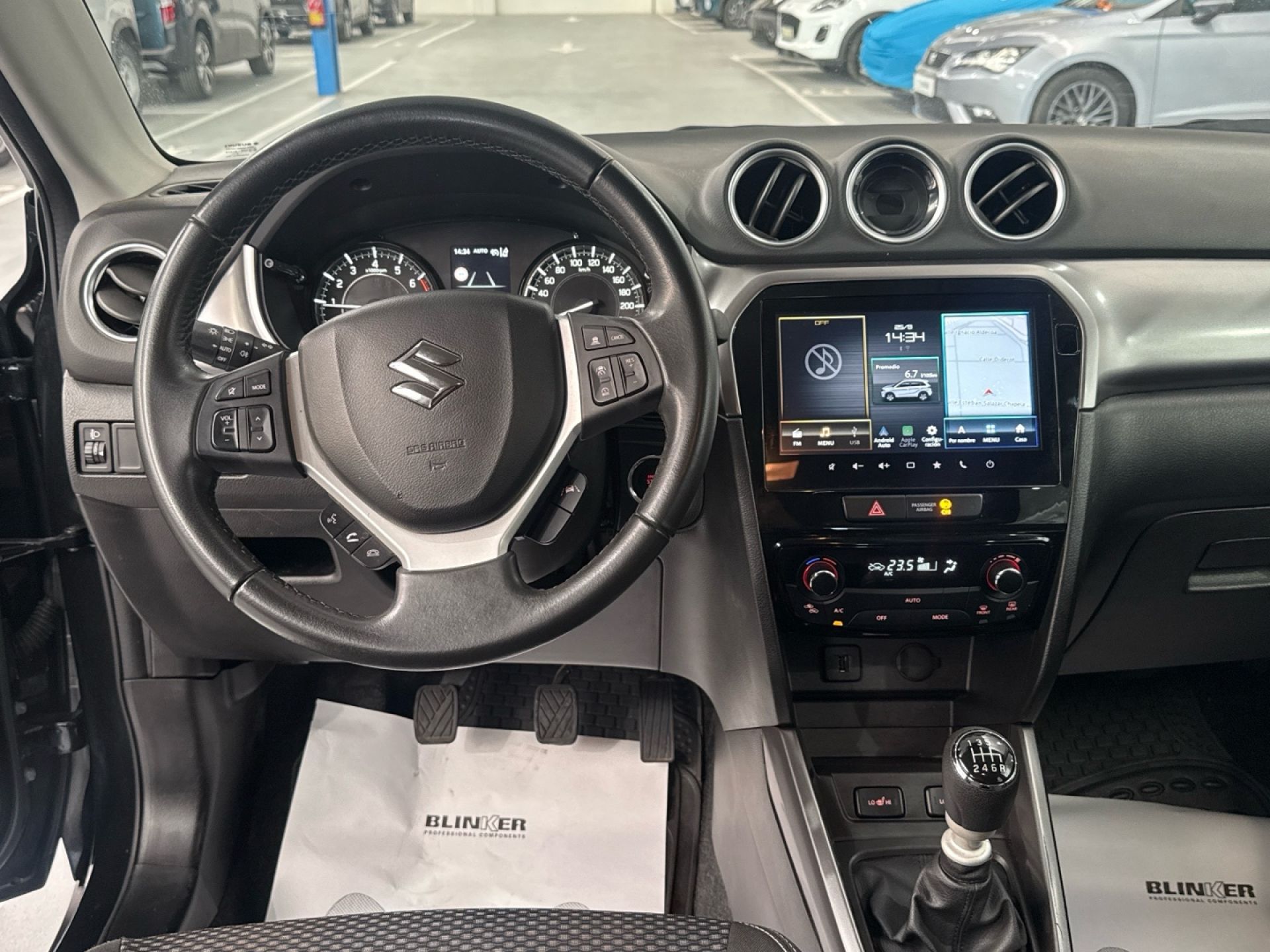 Suzuki Vitara - 10