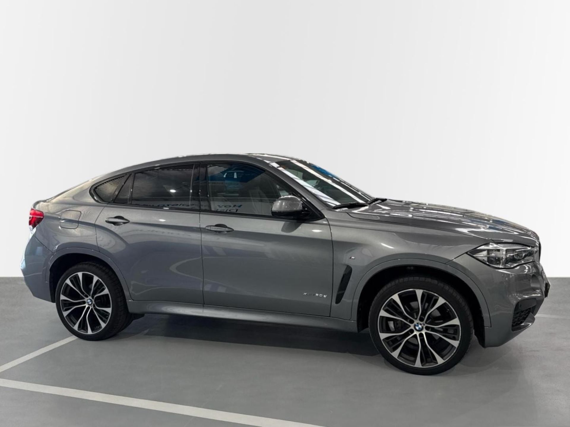 BMW X6 - 8