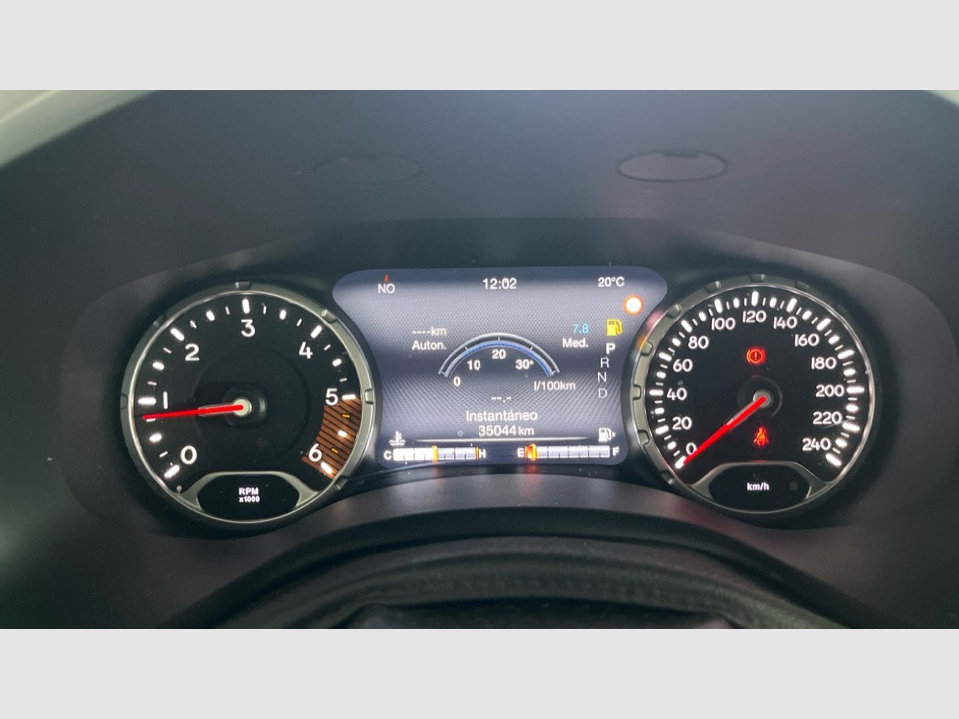 Jeep Renegade - 9