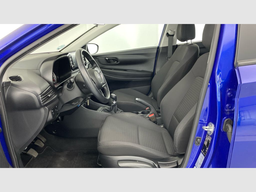 Hyundai i20 - 12