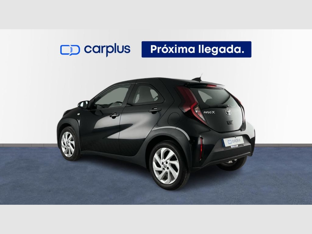 TOYOTA Aygo X Cross - 2