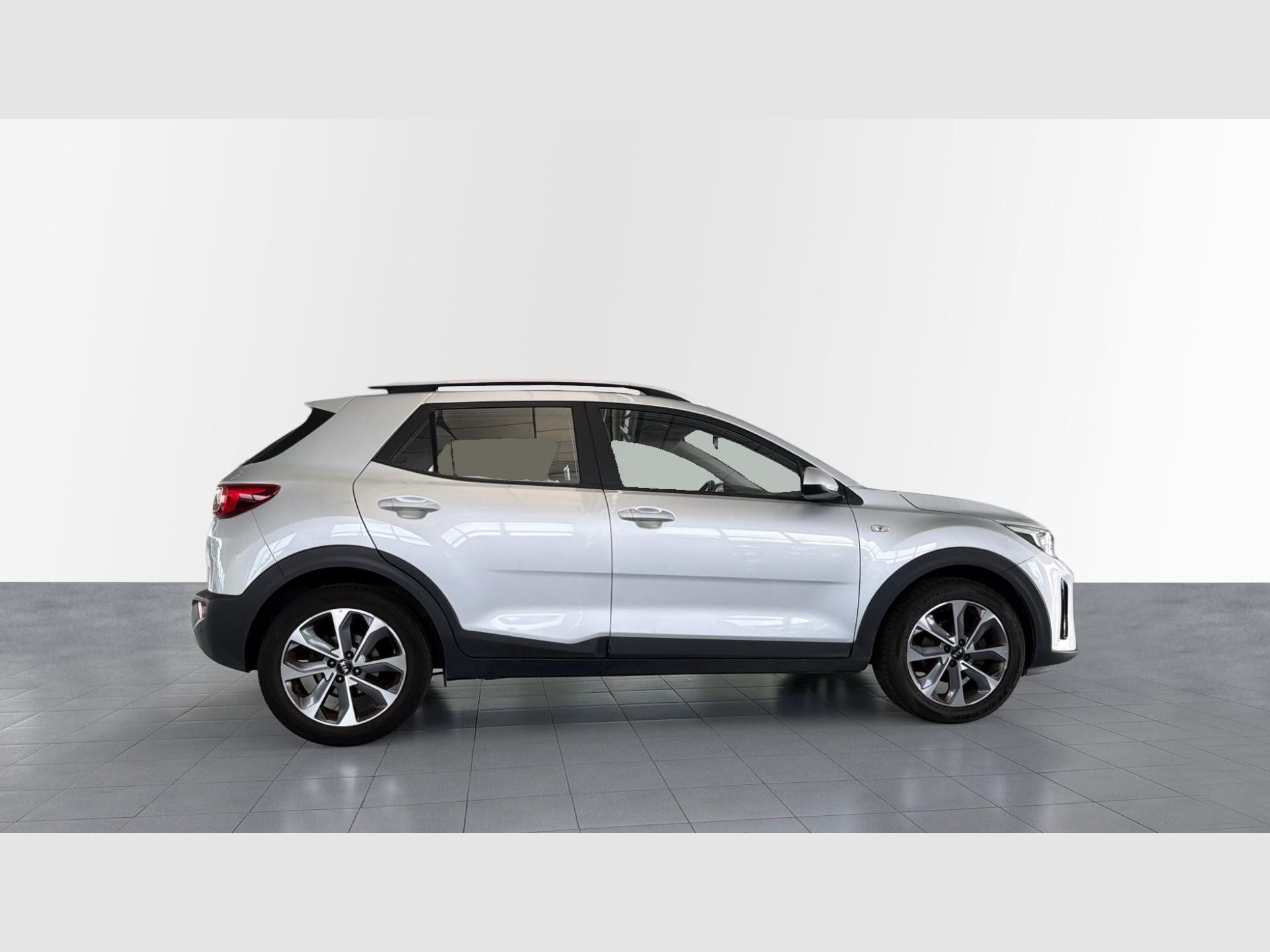 Kia Stonic - 8