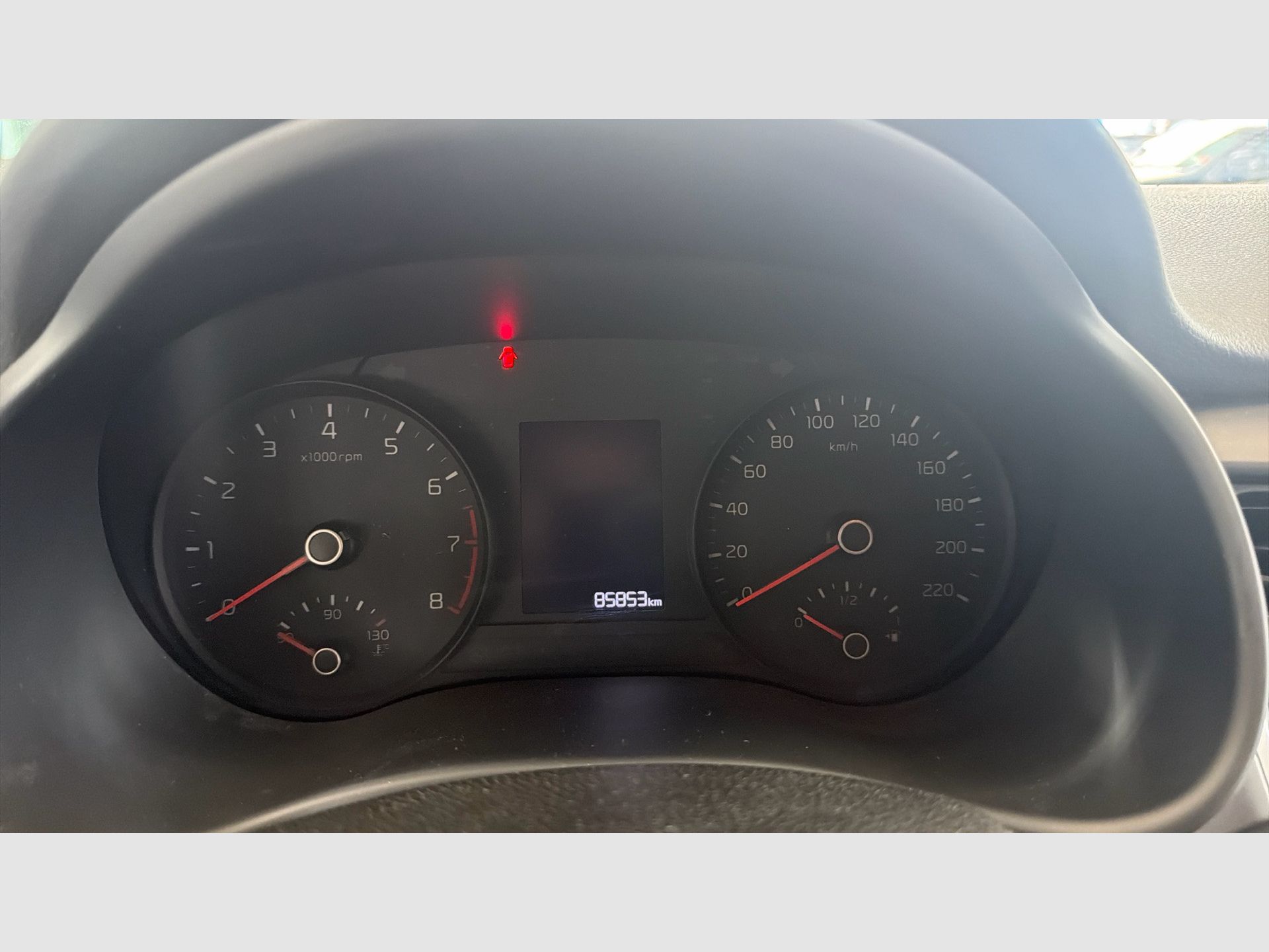 Kia Stonic - 9