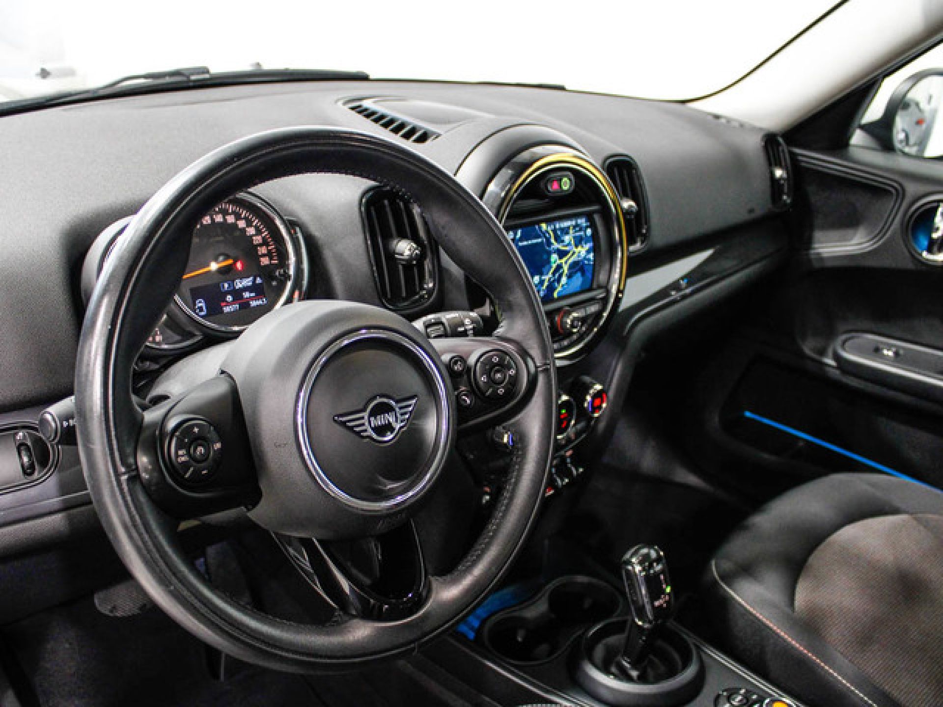 Mini Countryman - 12