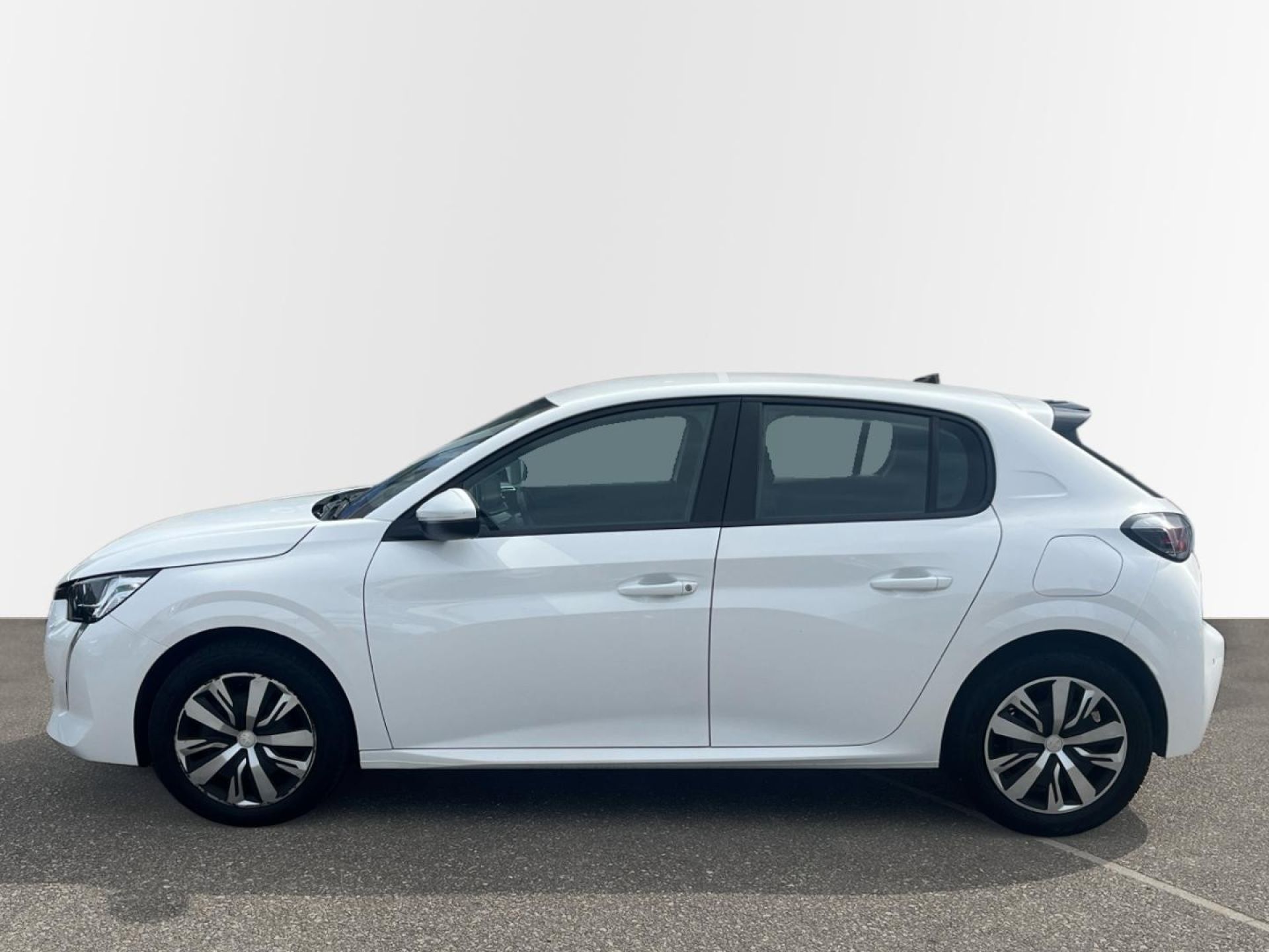 Peugeot 208 - 4