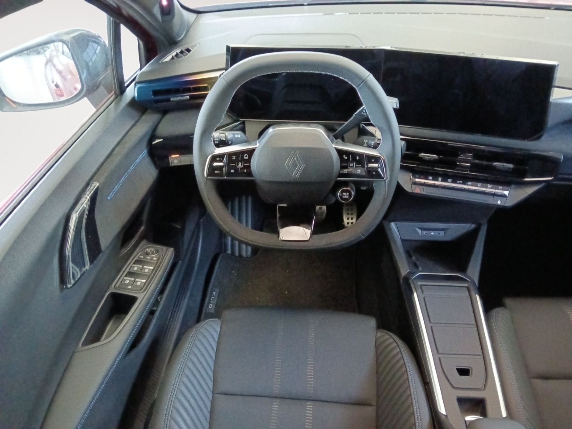 Renault Clio - 10