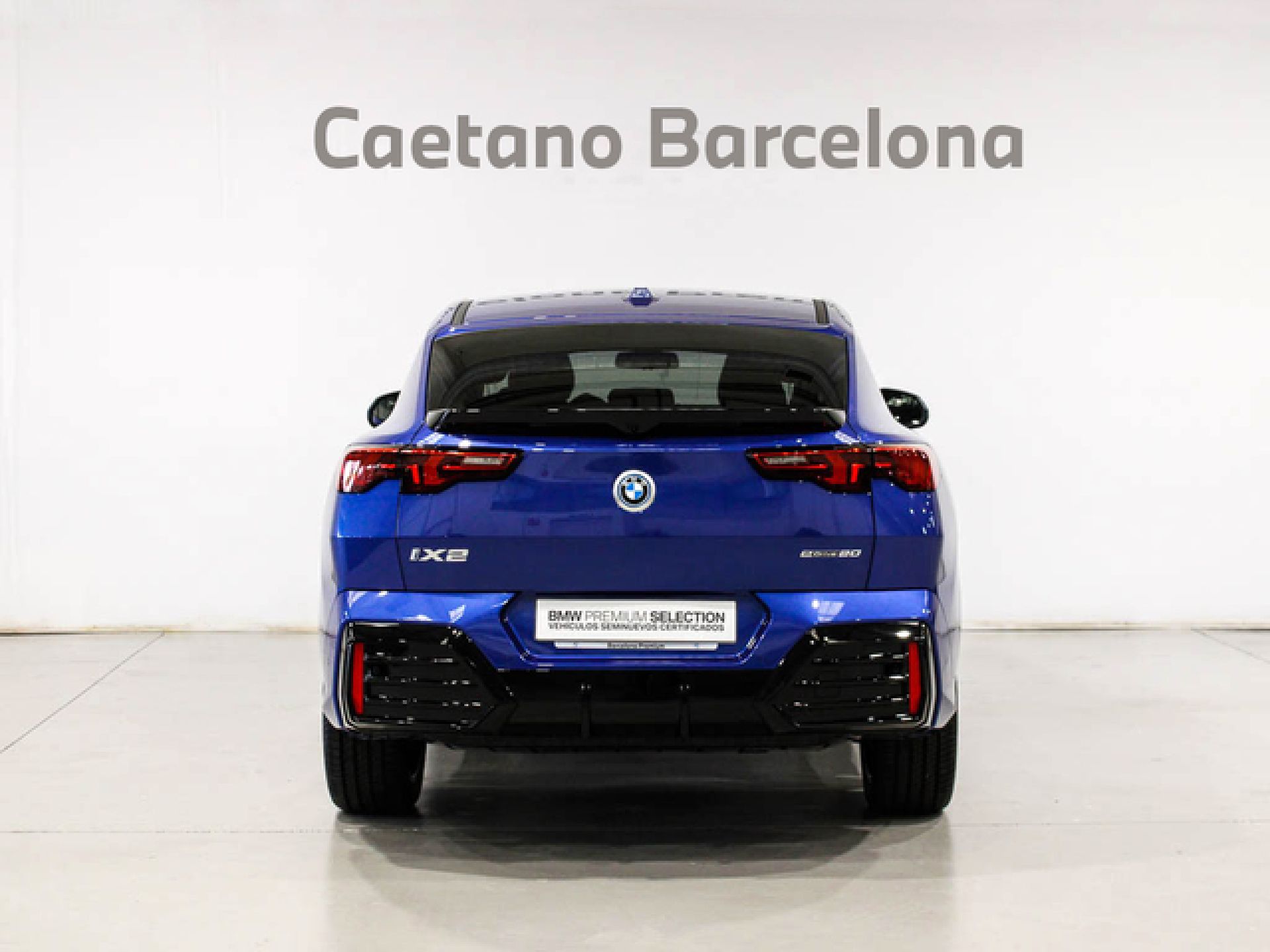 BMW ix2 - 5