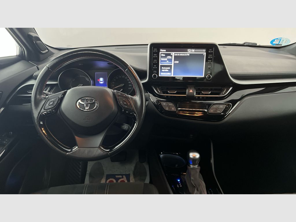 TOYOTA C-HR - 11