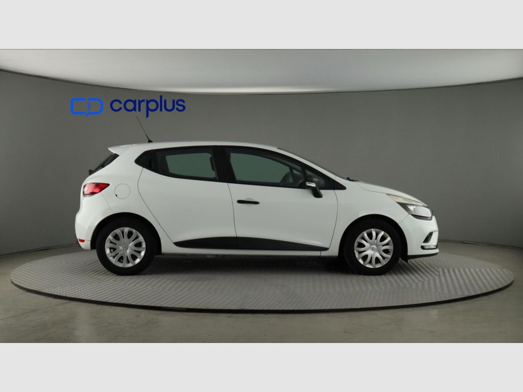 Renault Clio - 8