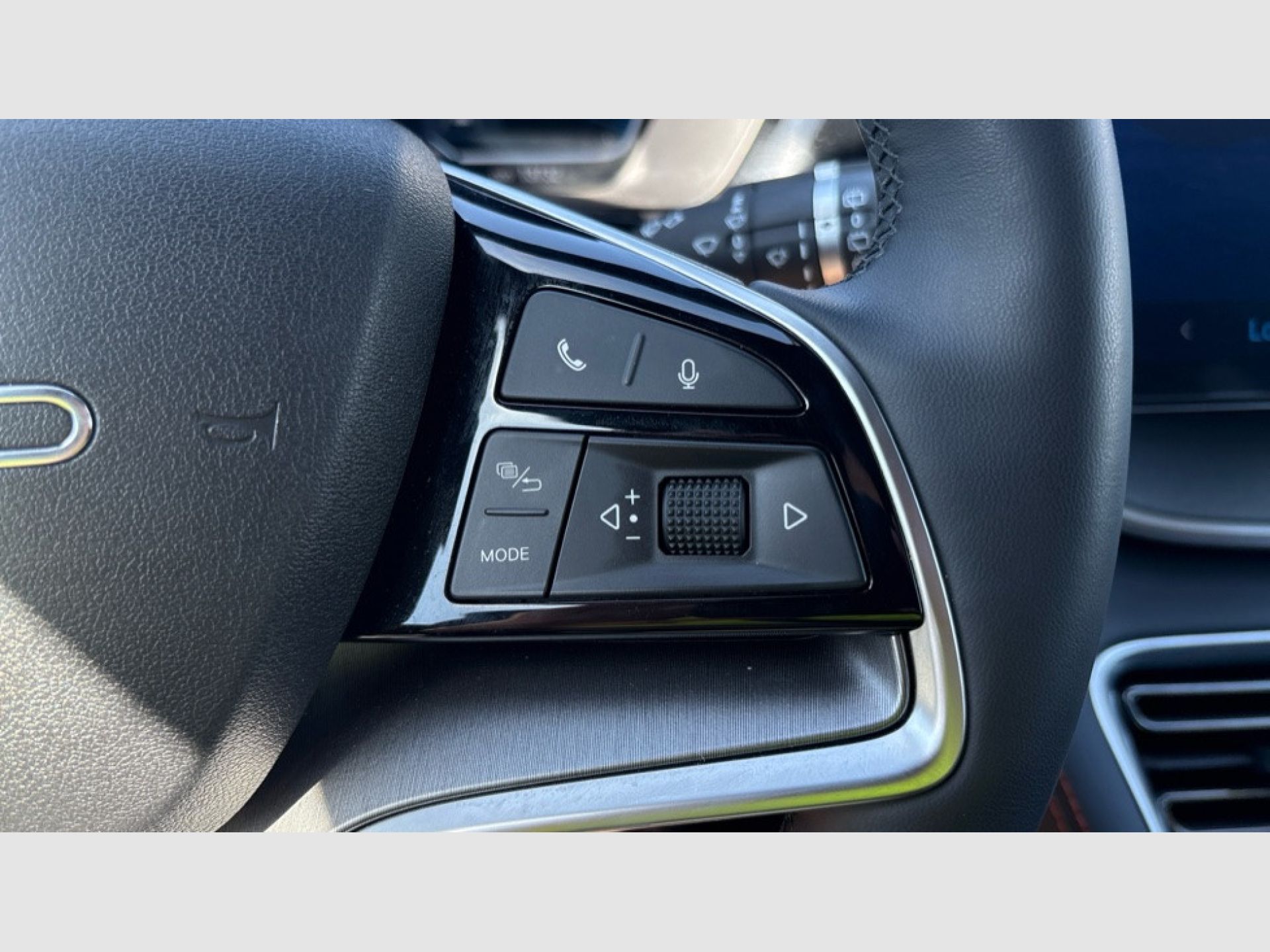 BYD Seal U DM-i - 12