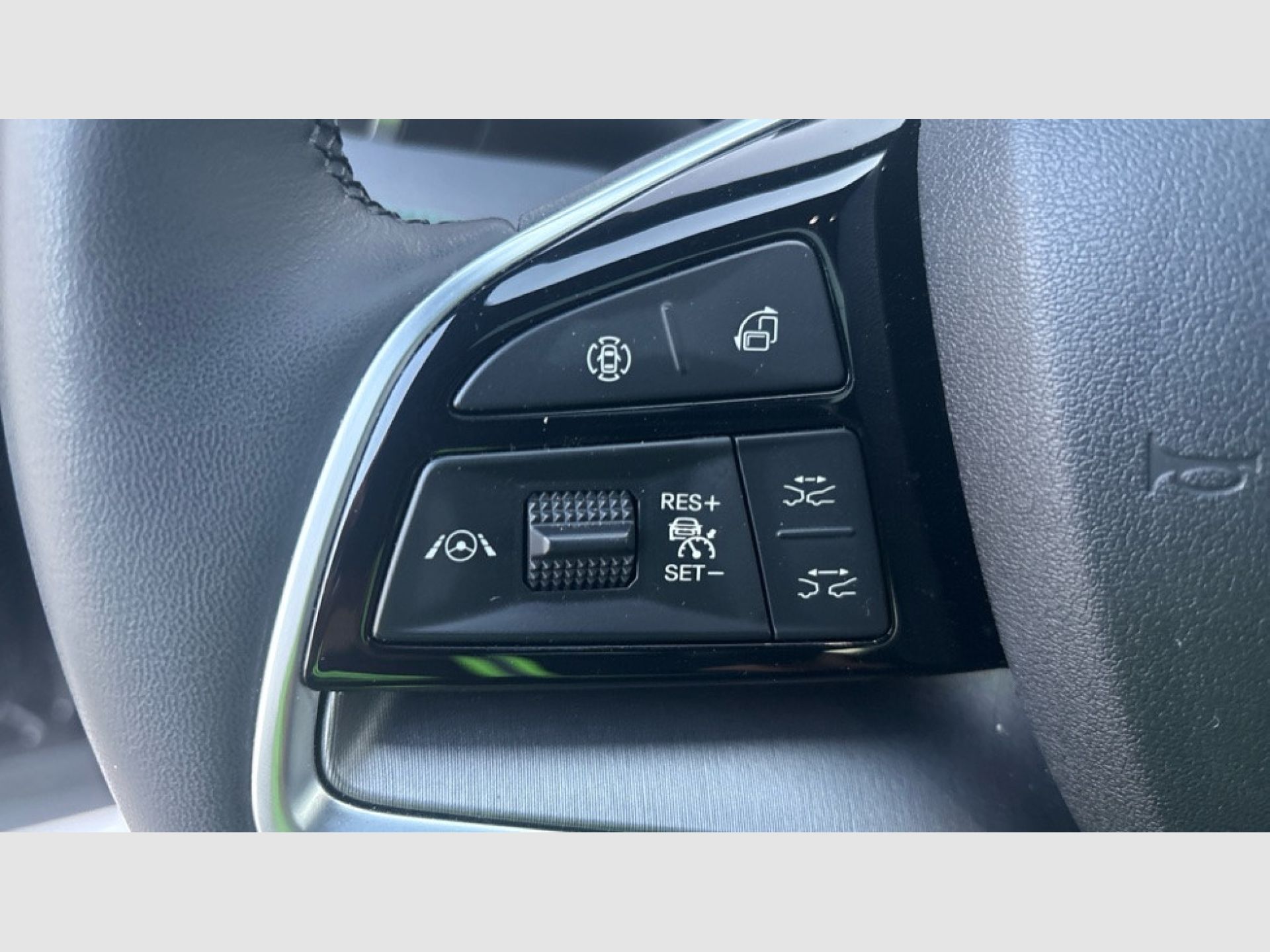 BYD Seal U DM-i - 12