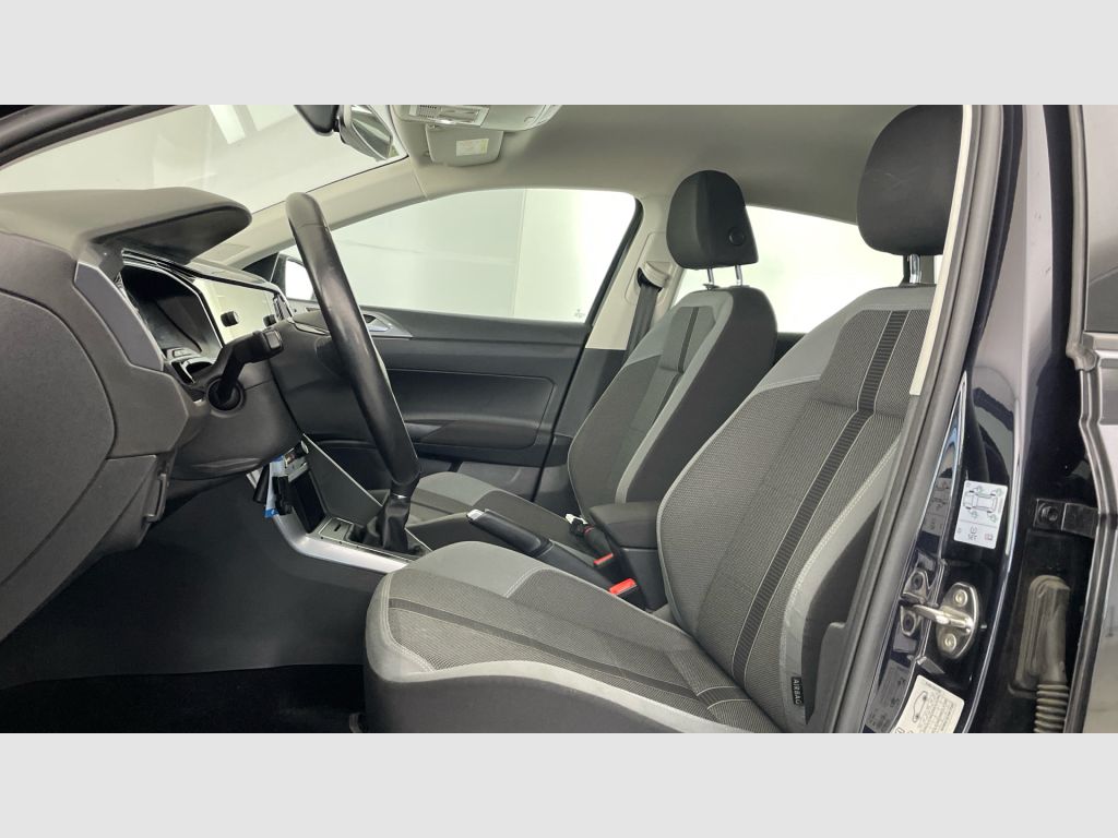 Volkswagen Polo - 12