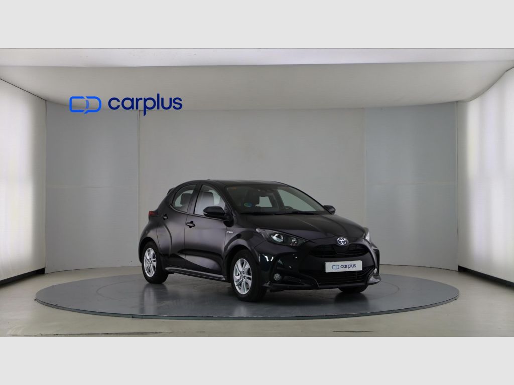 TOYOTA Yaris - 2