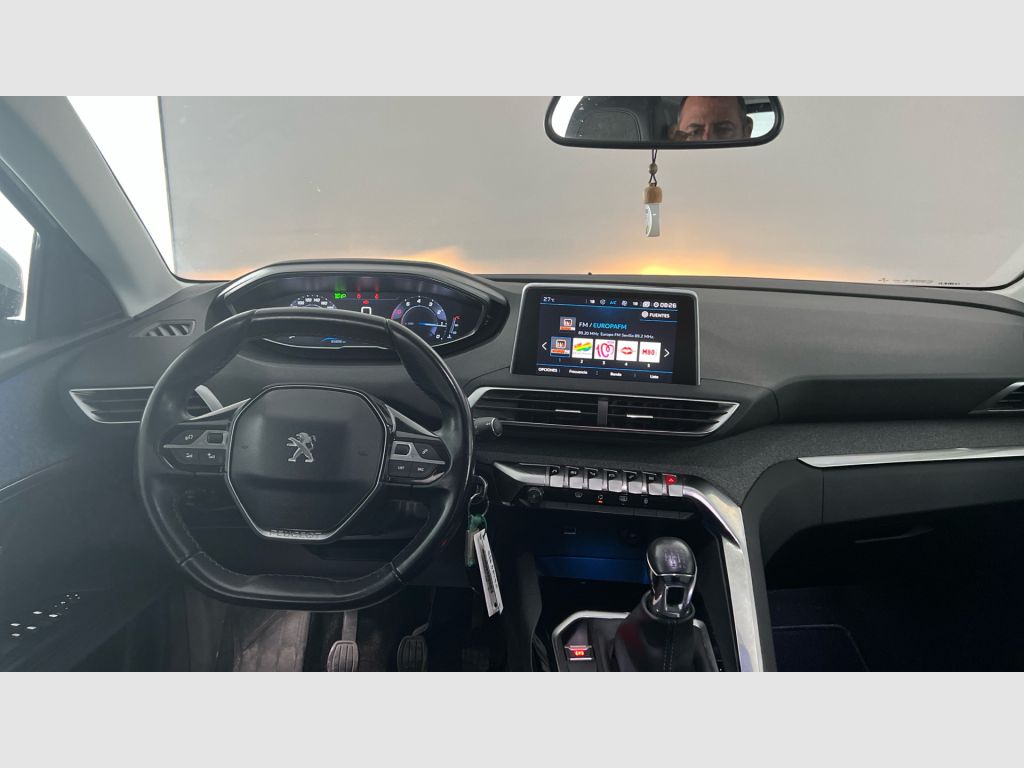 Peugeot 3008 - 11