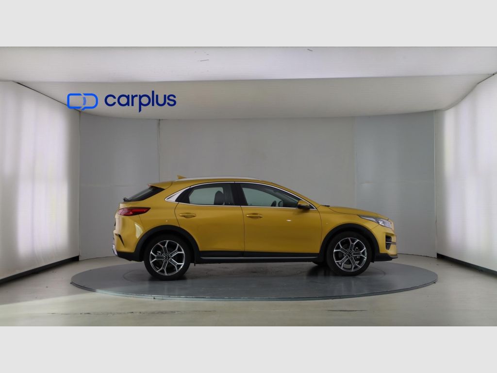 Kia XCeed - 8