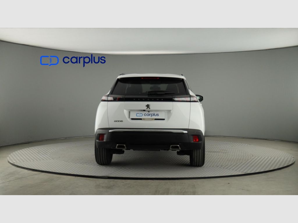 Peugeot 2008 - 6