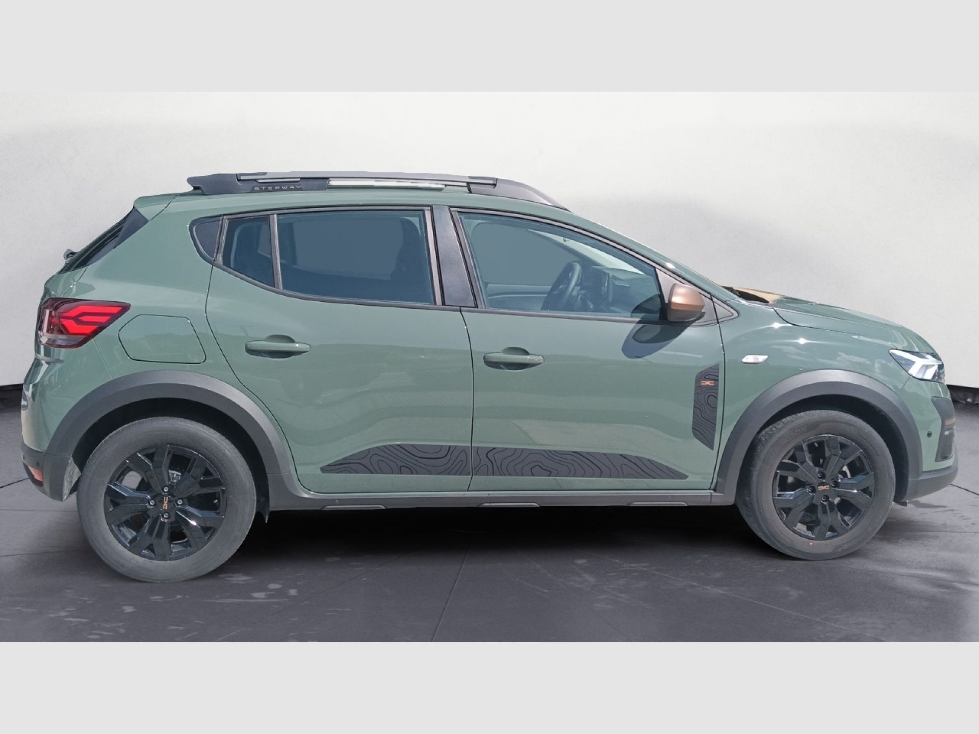 Dacia Sandero - 5