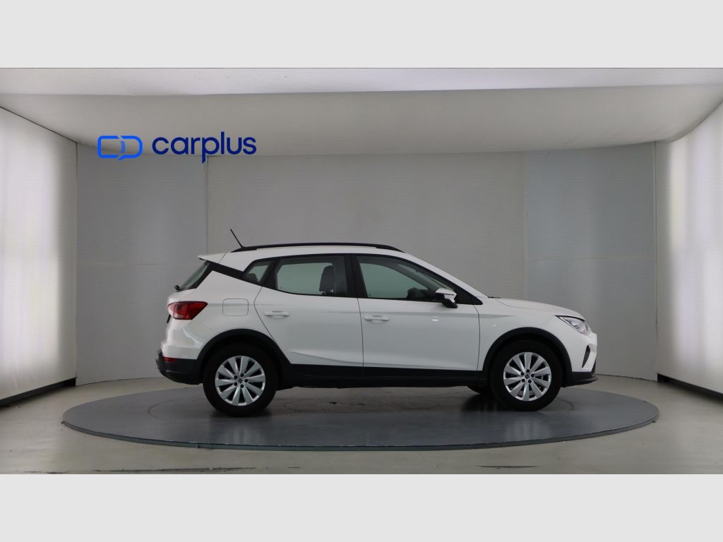 SEAT Arona - 8