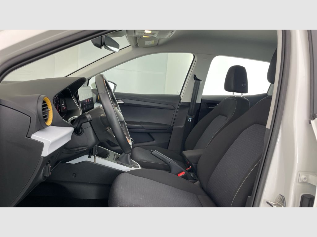 SEAT Arona - 11