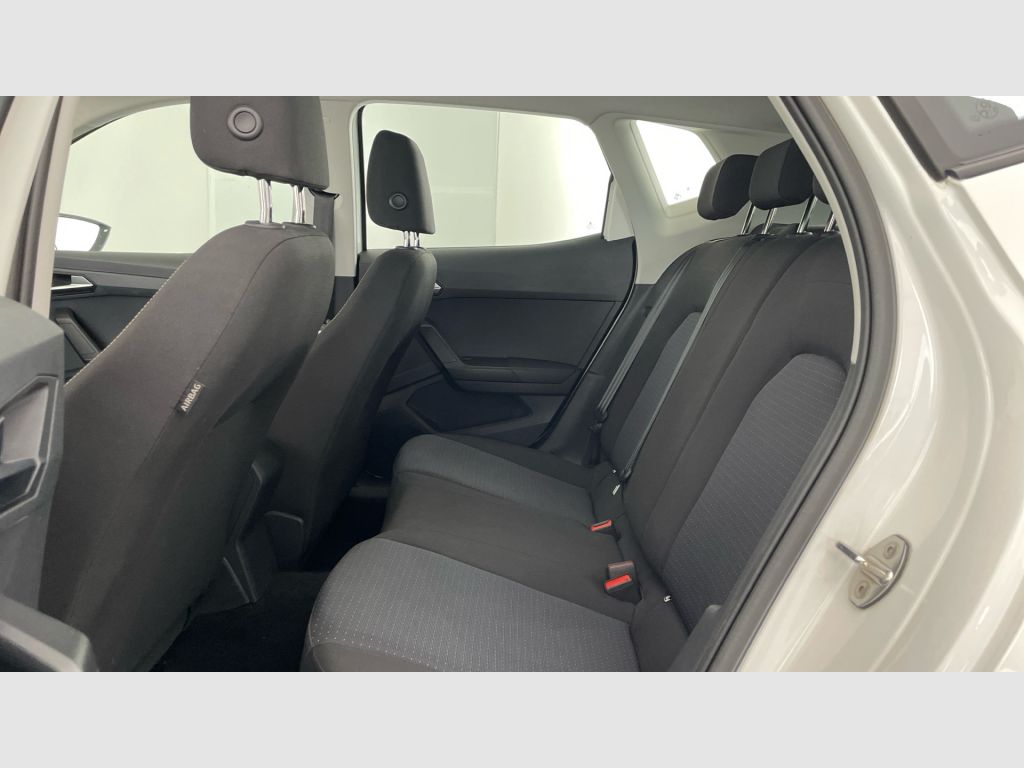 SEAT Arona - 12