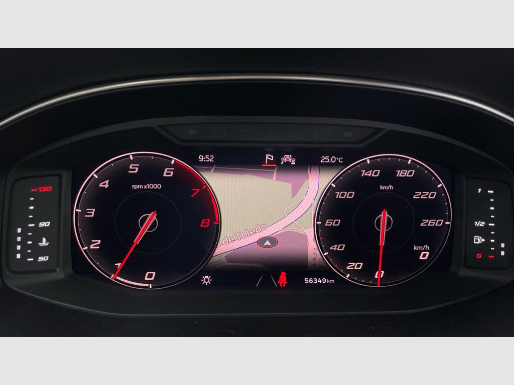 SEAT Arona - 10