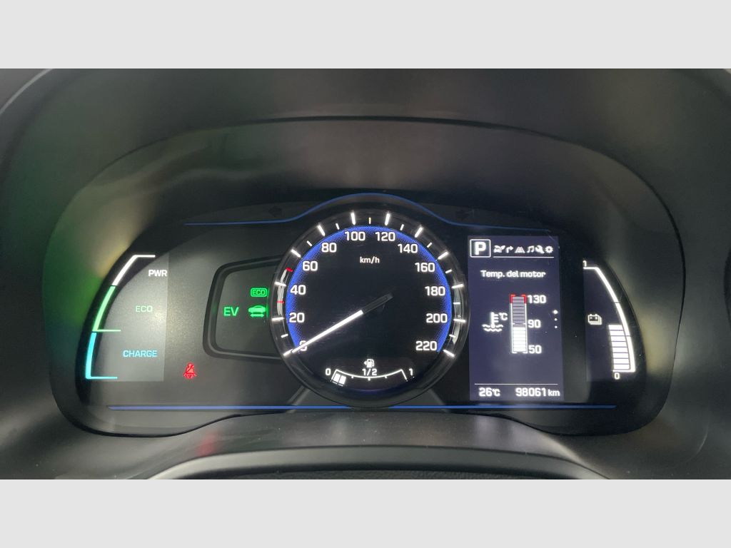 Hyundai IONIQ - 10