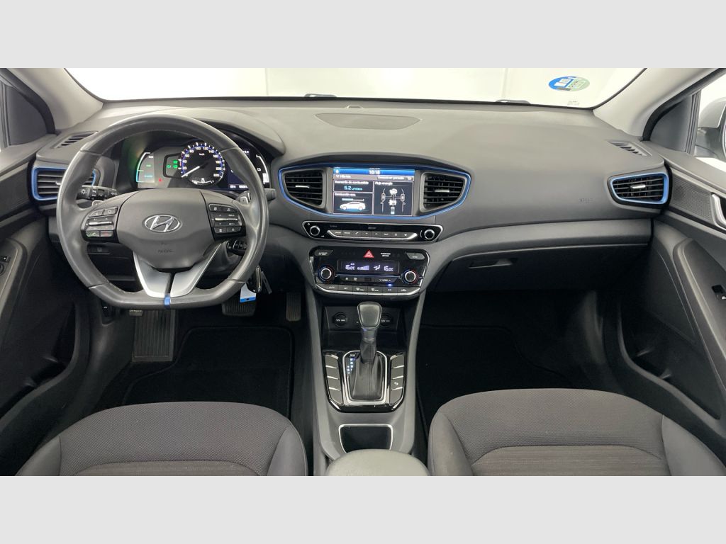 Hyundai IONIQ - 11
