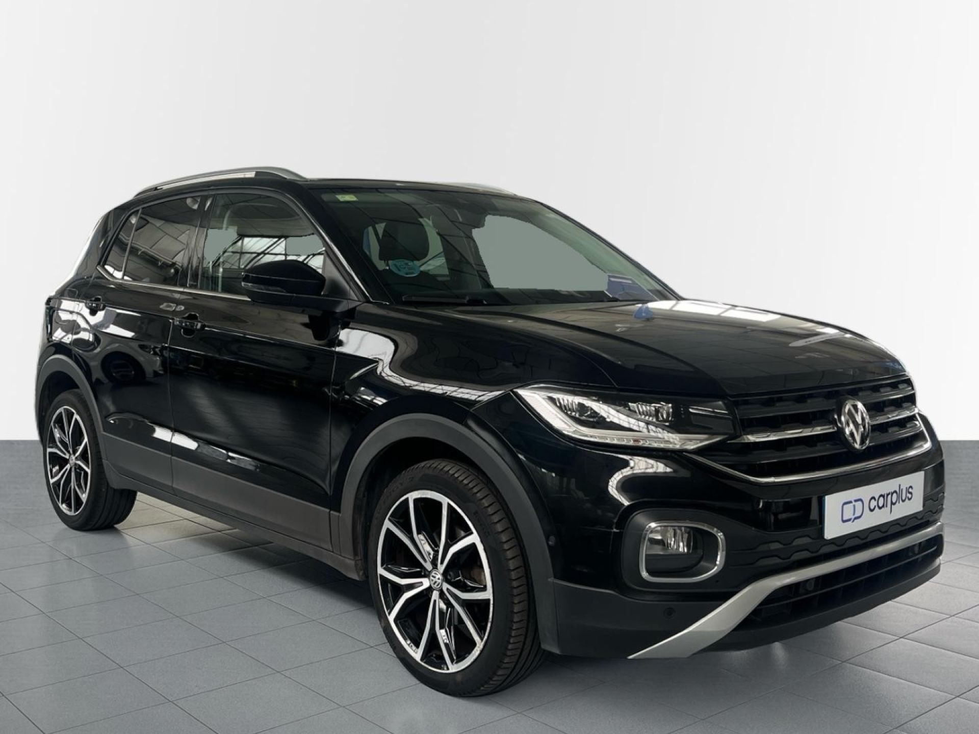 Volkswagen T-Cross - 2