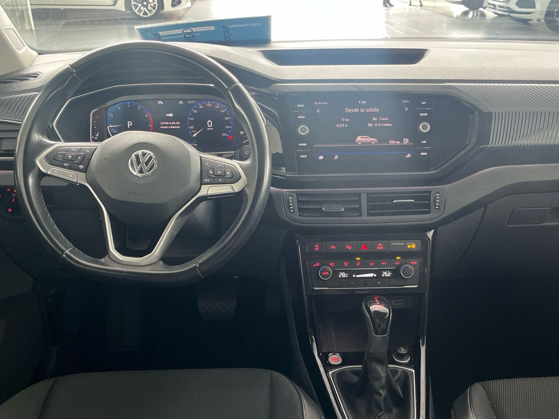 Volkswagen T-Cross - 10