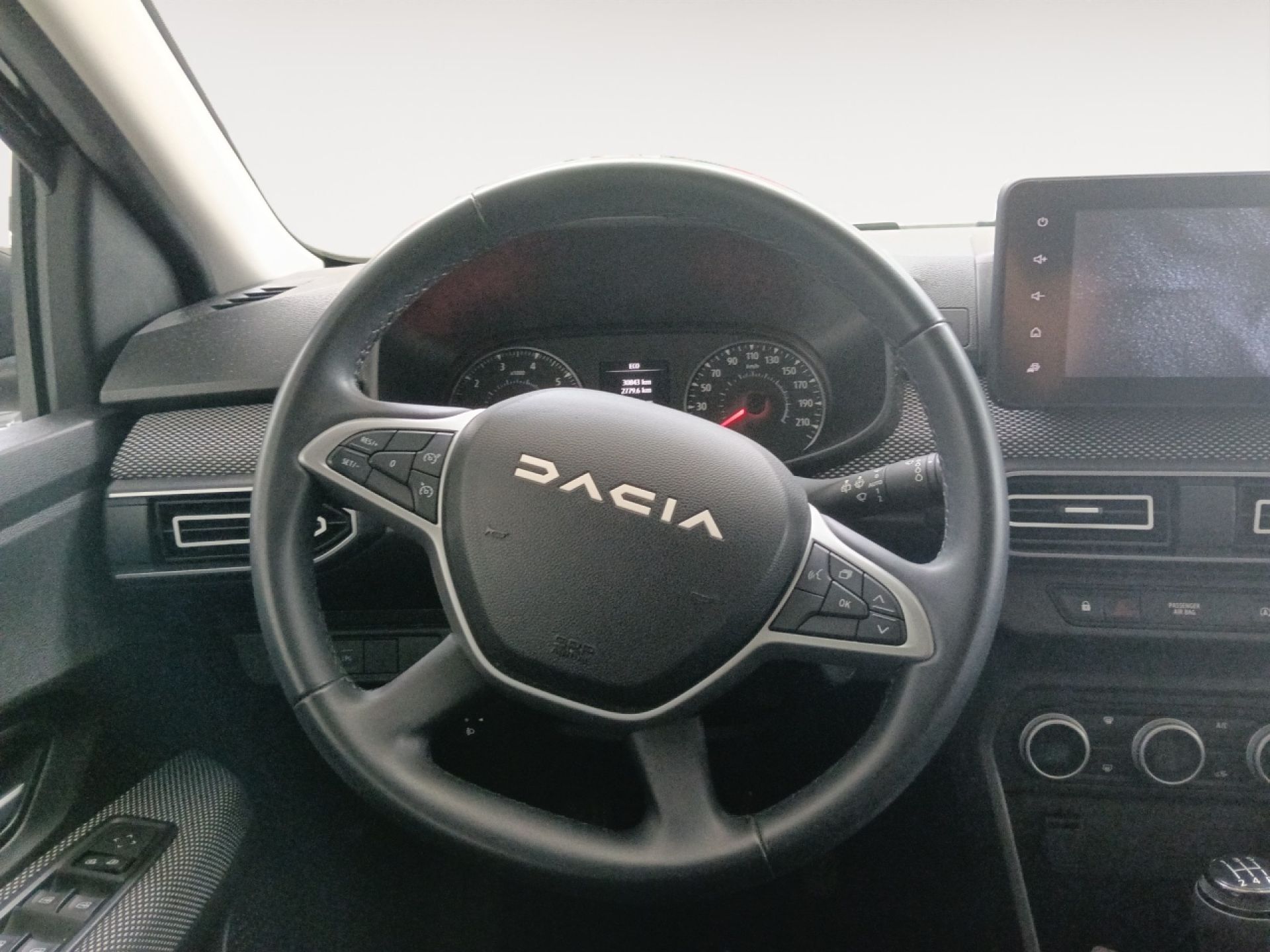 Dacia Sandero - 11