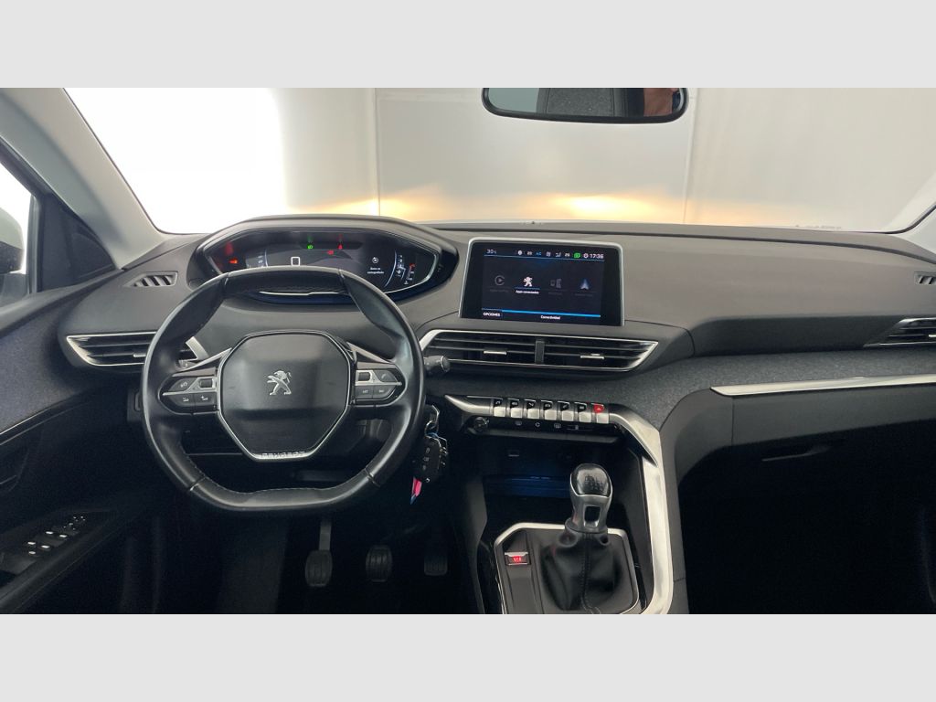 Peugeot 3008 - 11