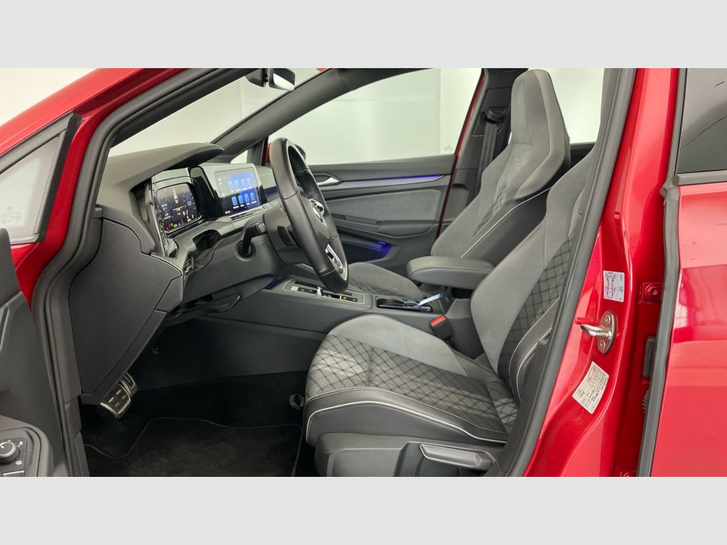 Volkswagen Golf - 12