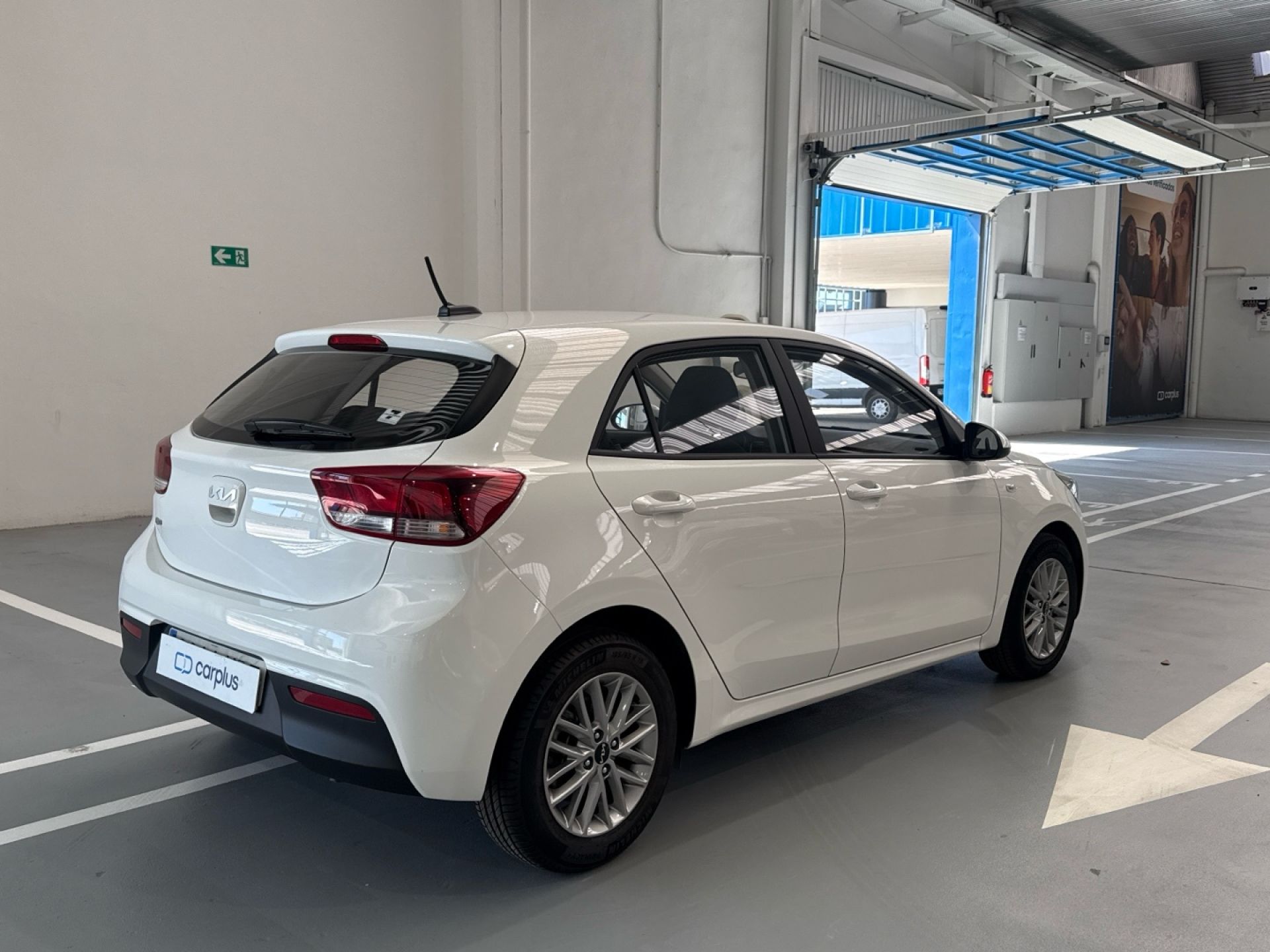 Kia Rio - 7