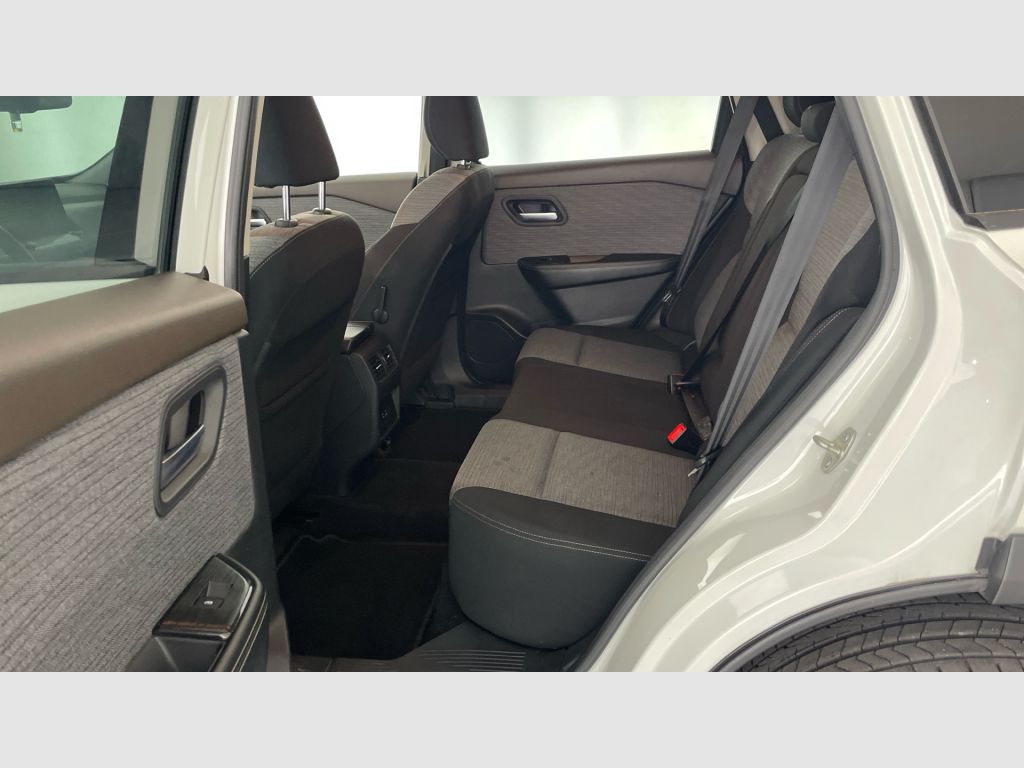 Nissan X-Trail - 12