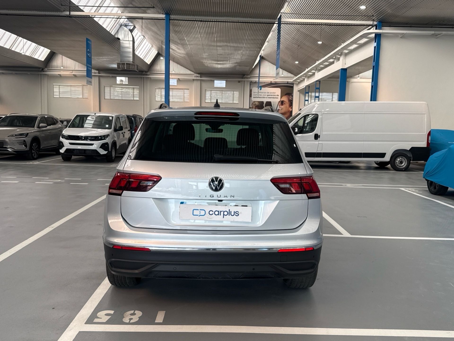 Volkswagen Tiguan - 6