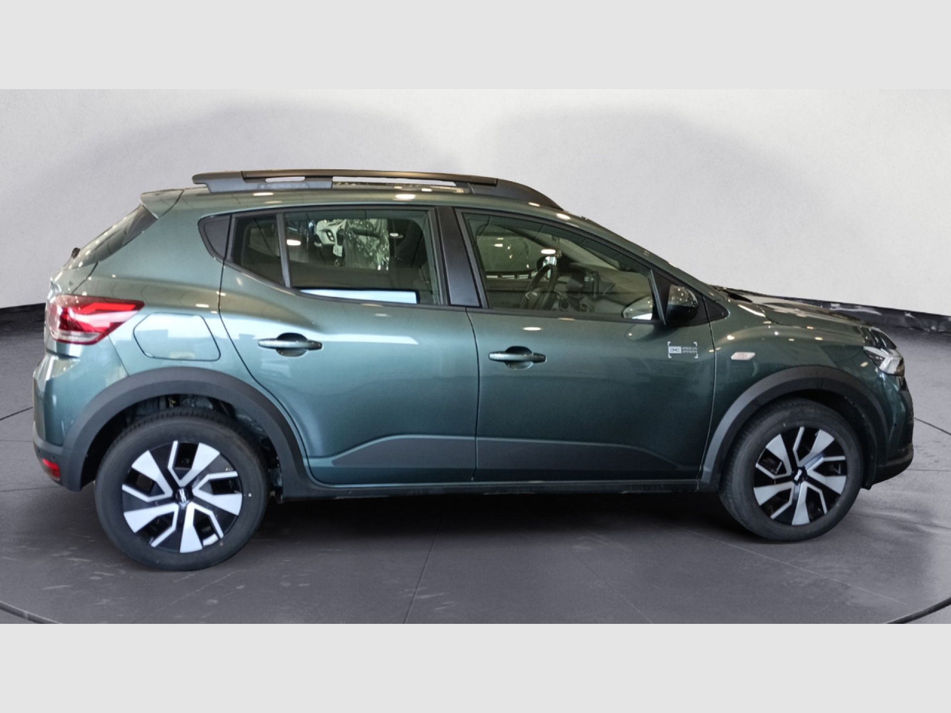 Dacia Sandero - 5