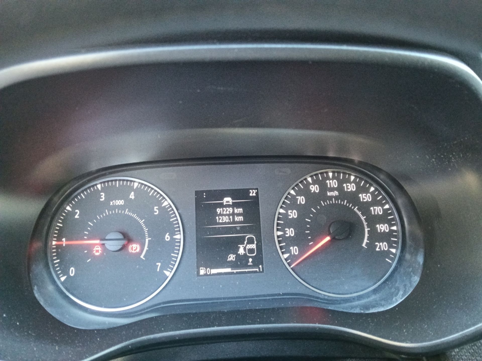 Dacia Sandero - 8