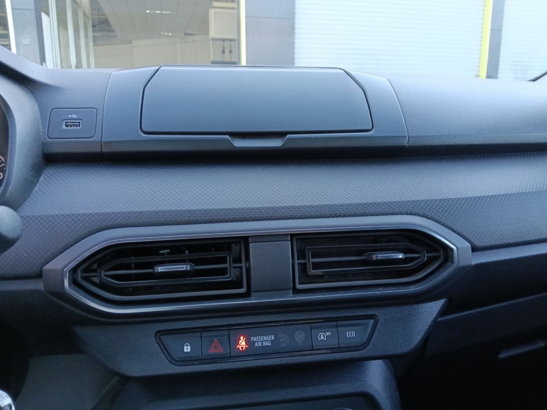 Dacia Sandero - 10