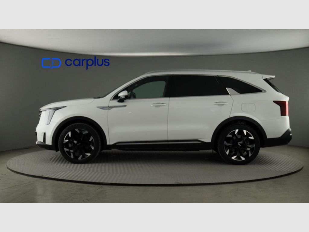 Kia Sorento - 4