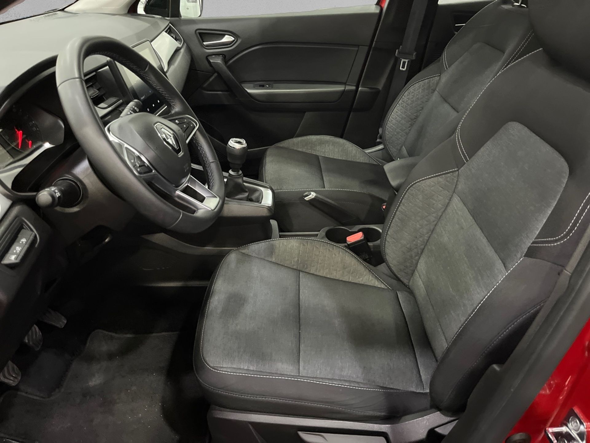 Renault Captur - 11