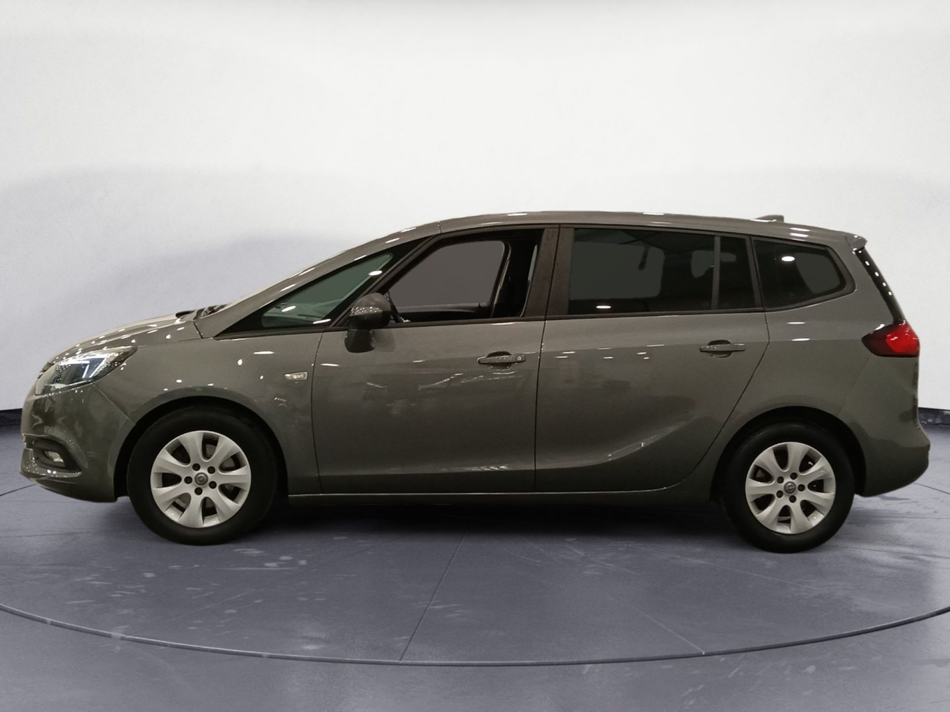 Opel Zafira Tourer - 5