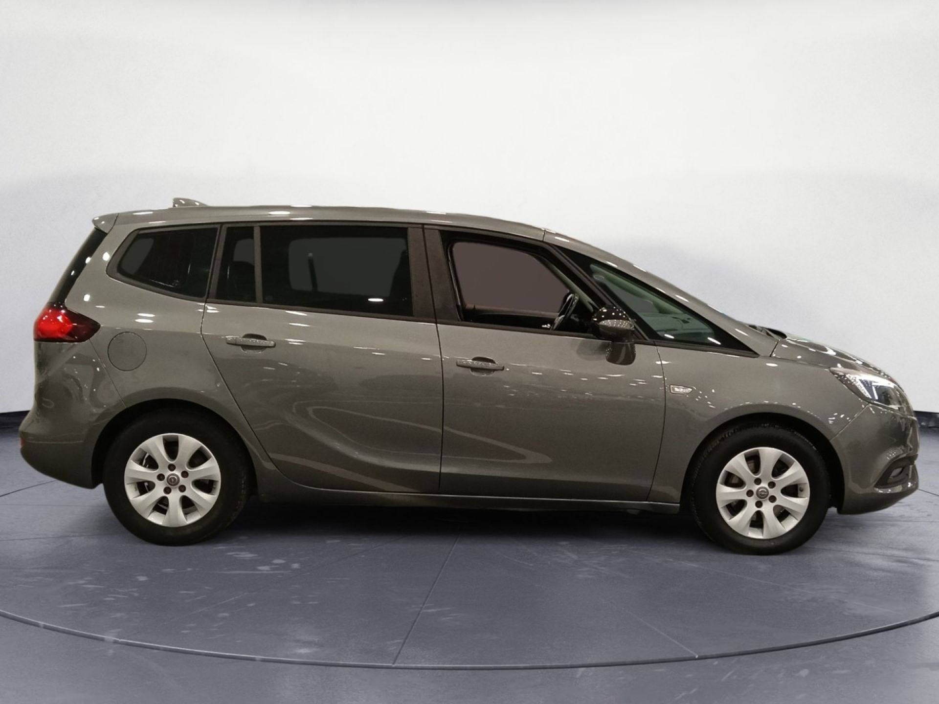 Opel Zafira Tourer - 4