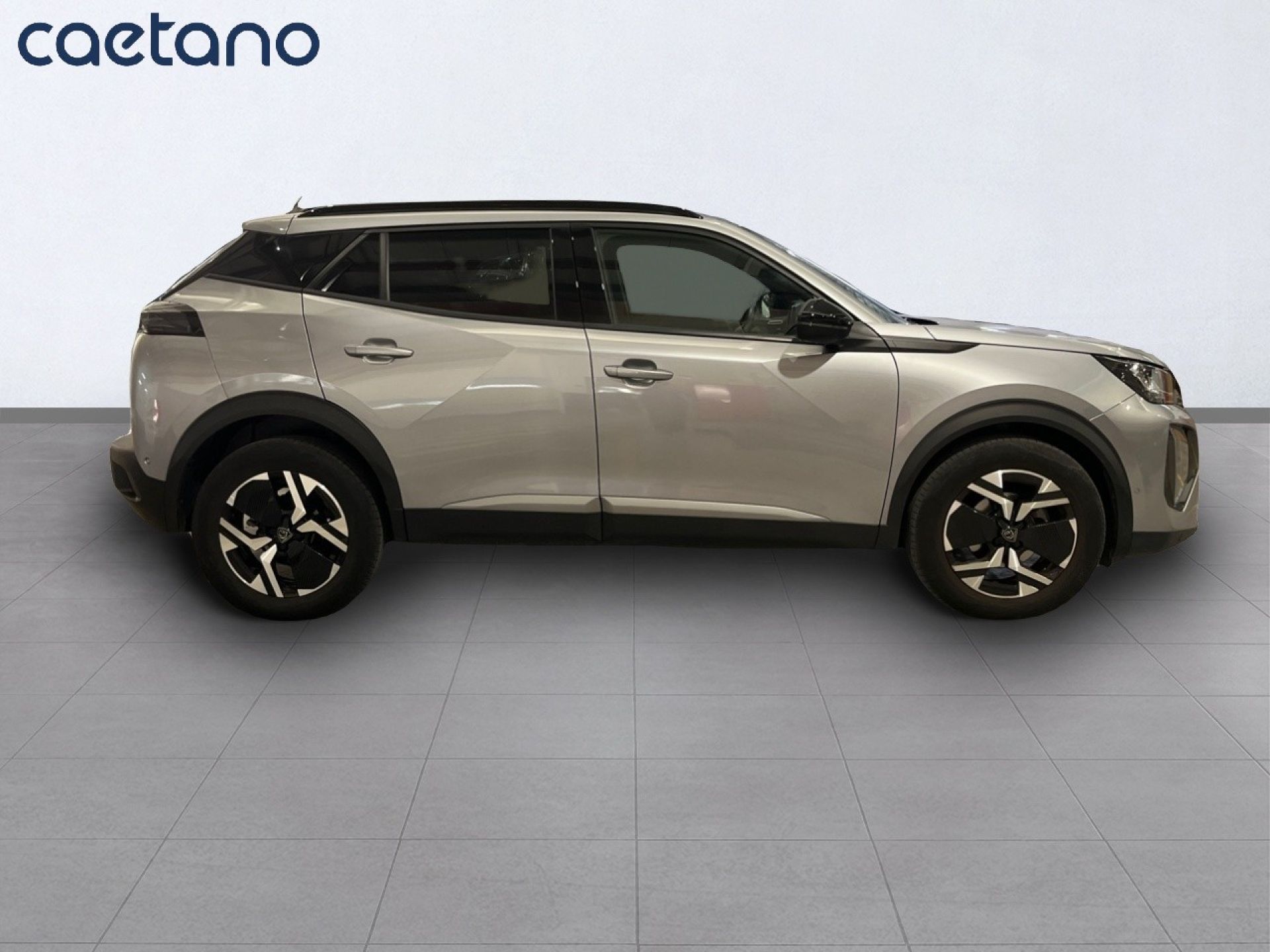 Peugeot 2008 - 4