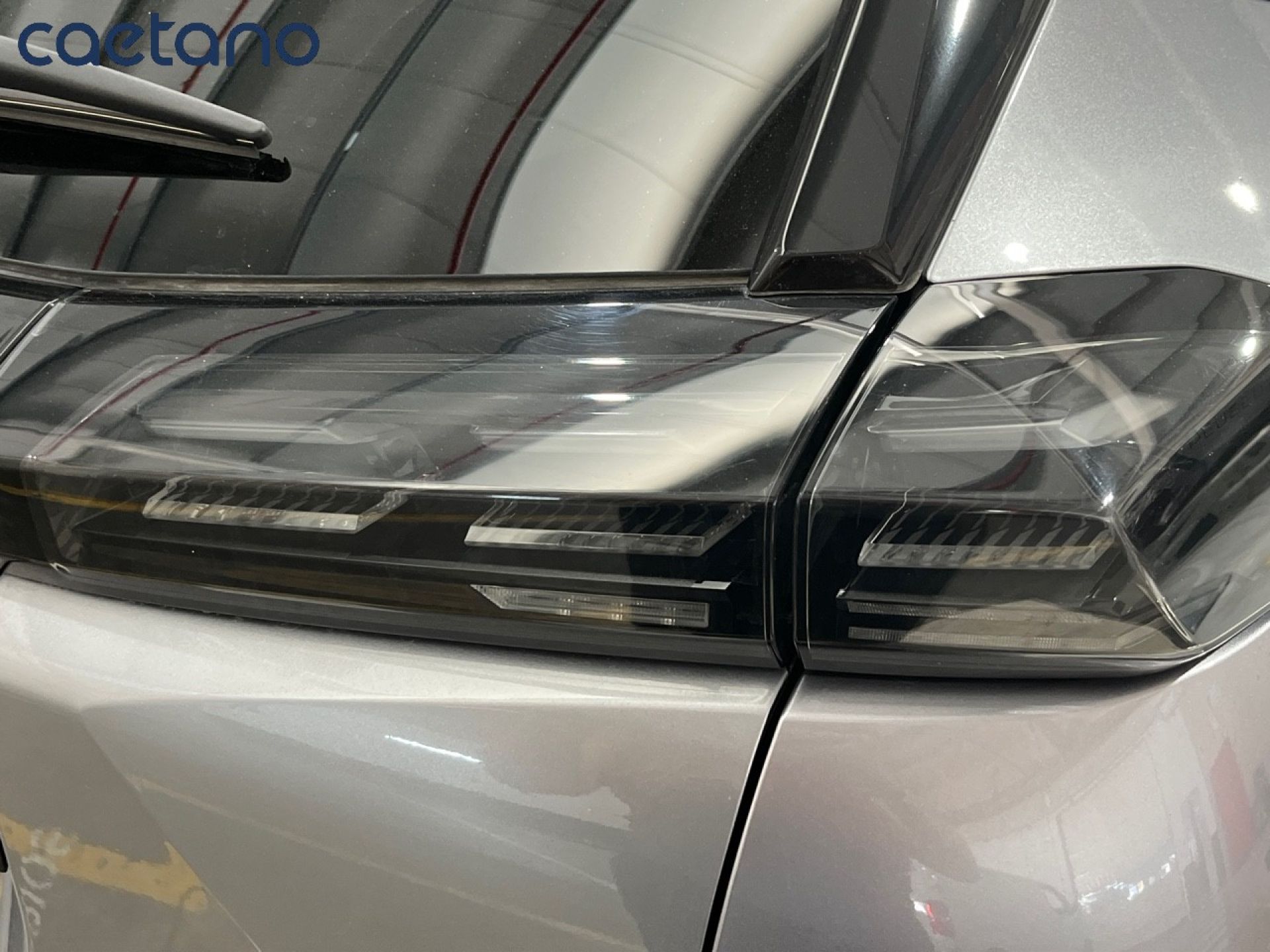 Peugeot 2008 - 10