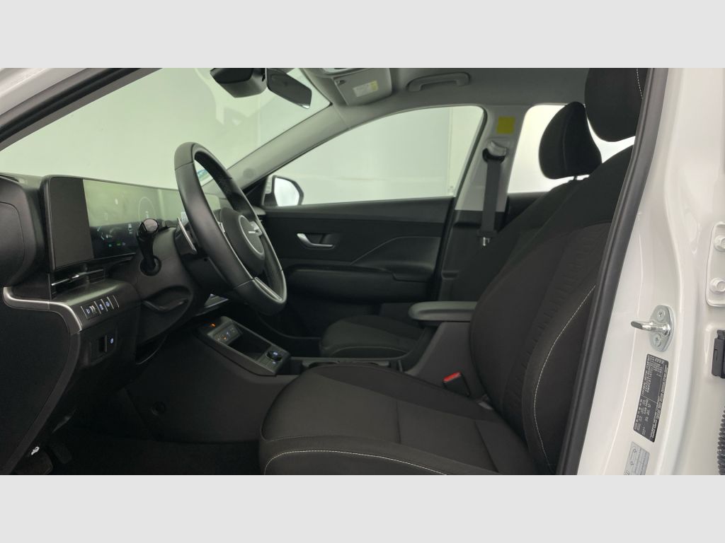 Hyundai Kona - 11