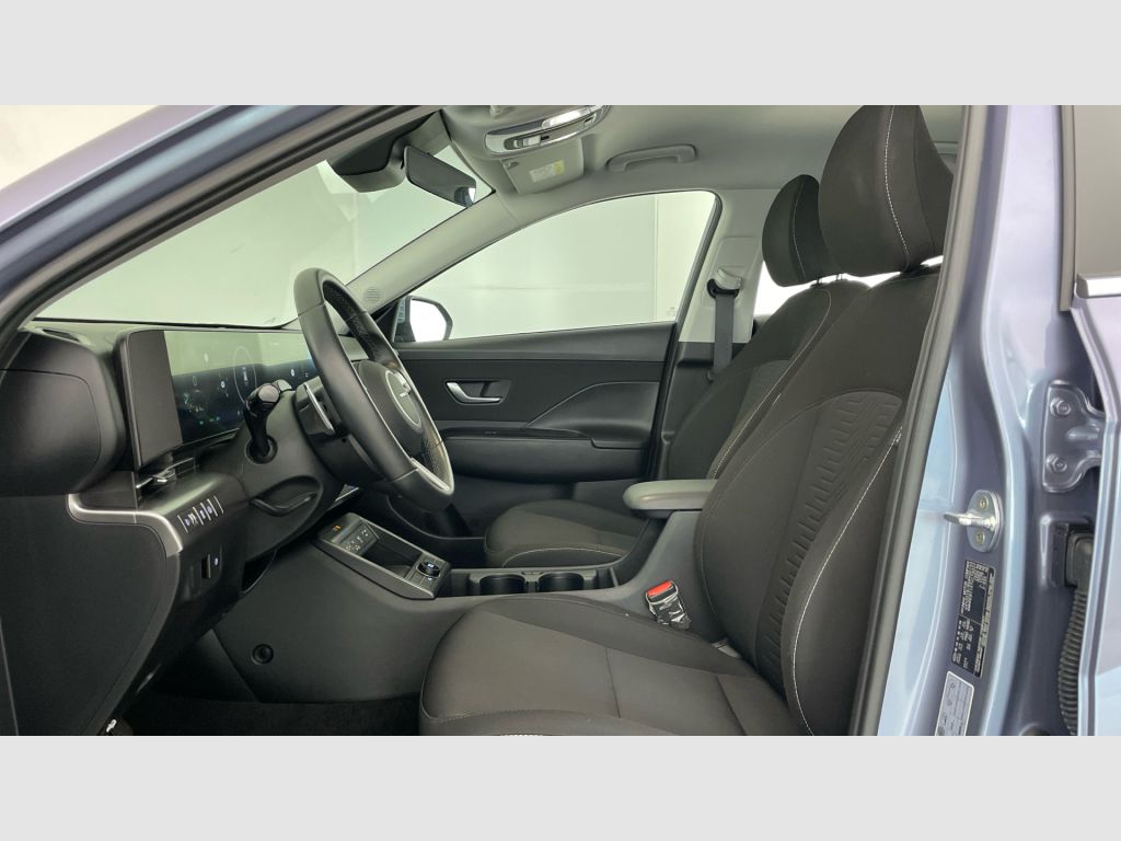 Hyundai Kona - 11