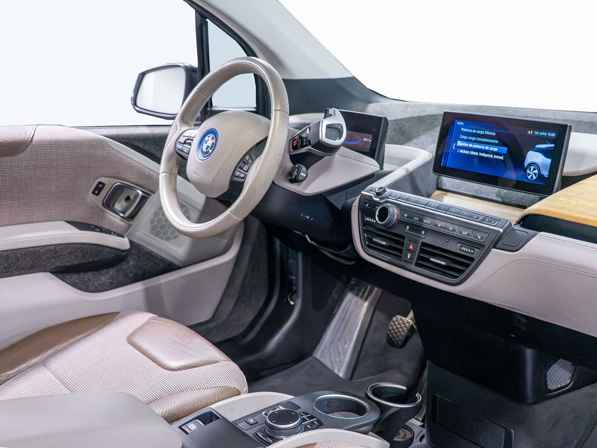 BMW i3 - 8